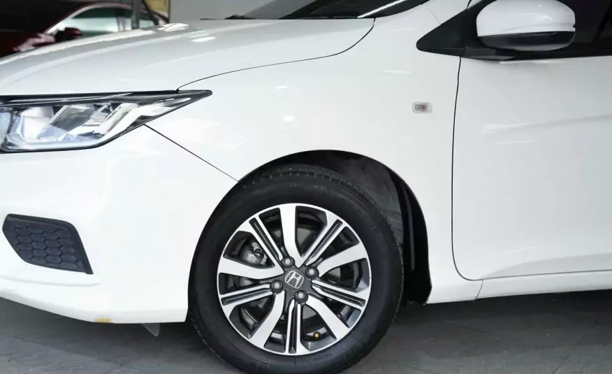 2018 HONDA CITY 1.5 V I-VTEC AT