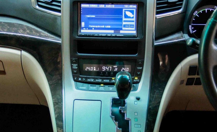 2013 TOYOTA ALPHARD 2.4 HYBRID