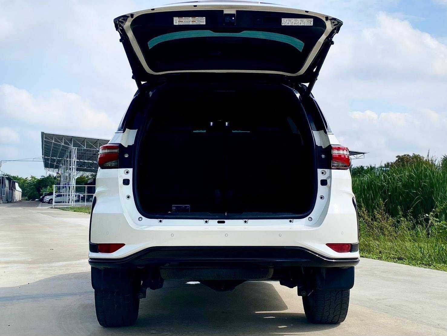 2020 TOYOTA FORTUNER 2.4V REGENDER