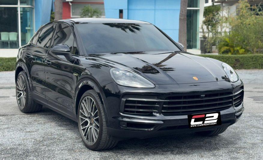 2022 Porsche Cayenne e-hybrid Coupe