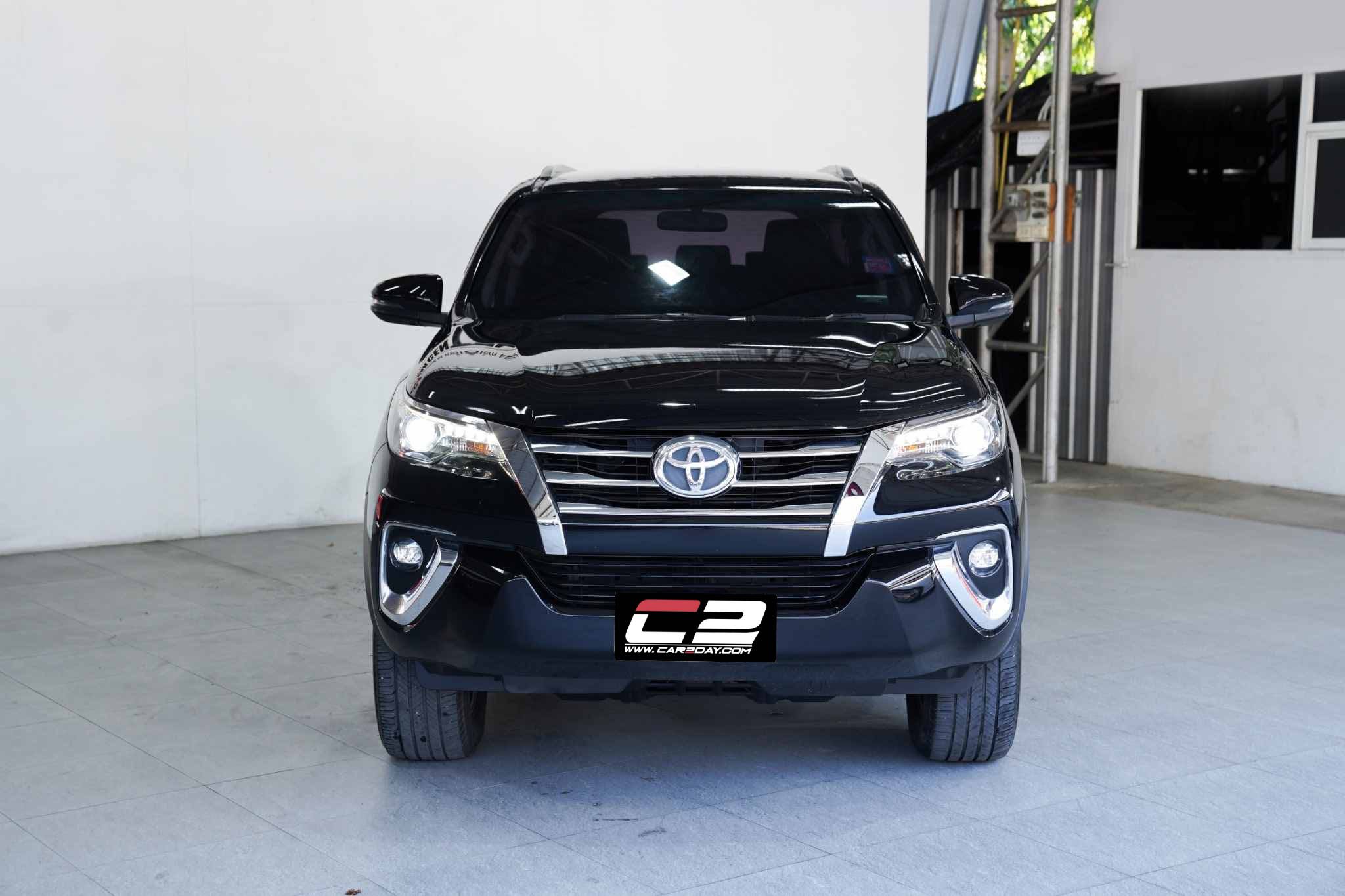 2019 TOYOTA FORTUNER 2.4 SIGMA 4WD AT