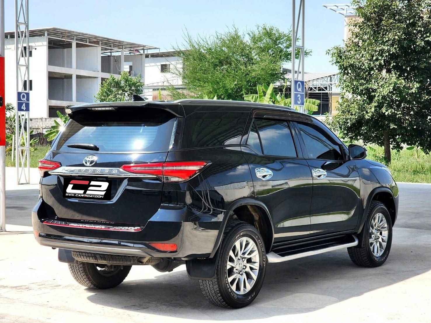 2020 TOYOTA Fortuner 2.4G A/T