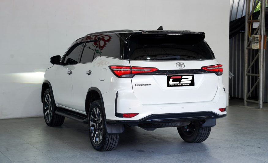 2022 TOYOTA FORTUNER 2.4 Legender AT