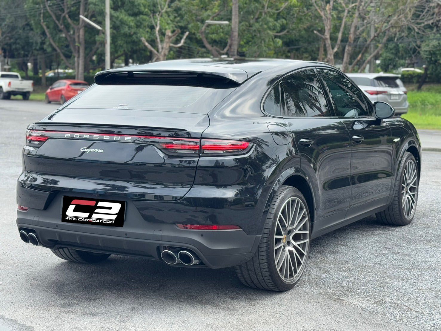 2022 Porsche Cayenne e-hybrid Coupe