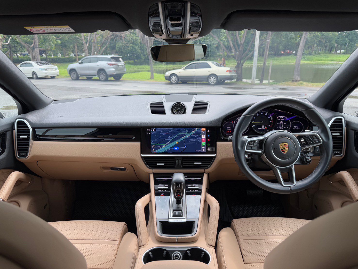 2022 Porsche Cayenne e-hybrid Coupe