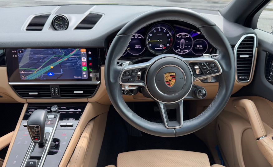 2022 Porsche Cayenne e-hybrid Coupe