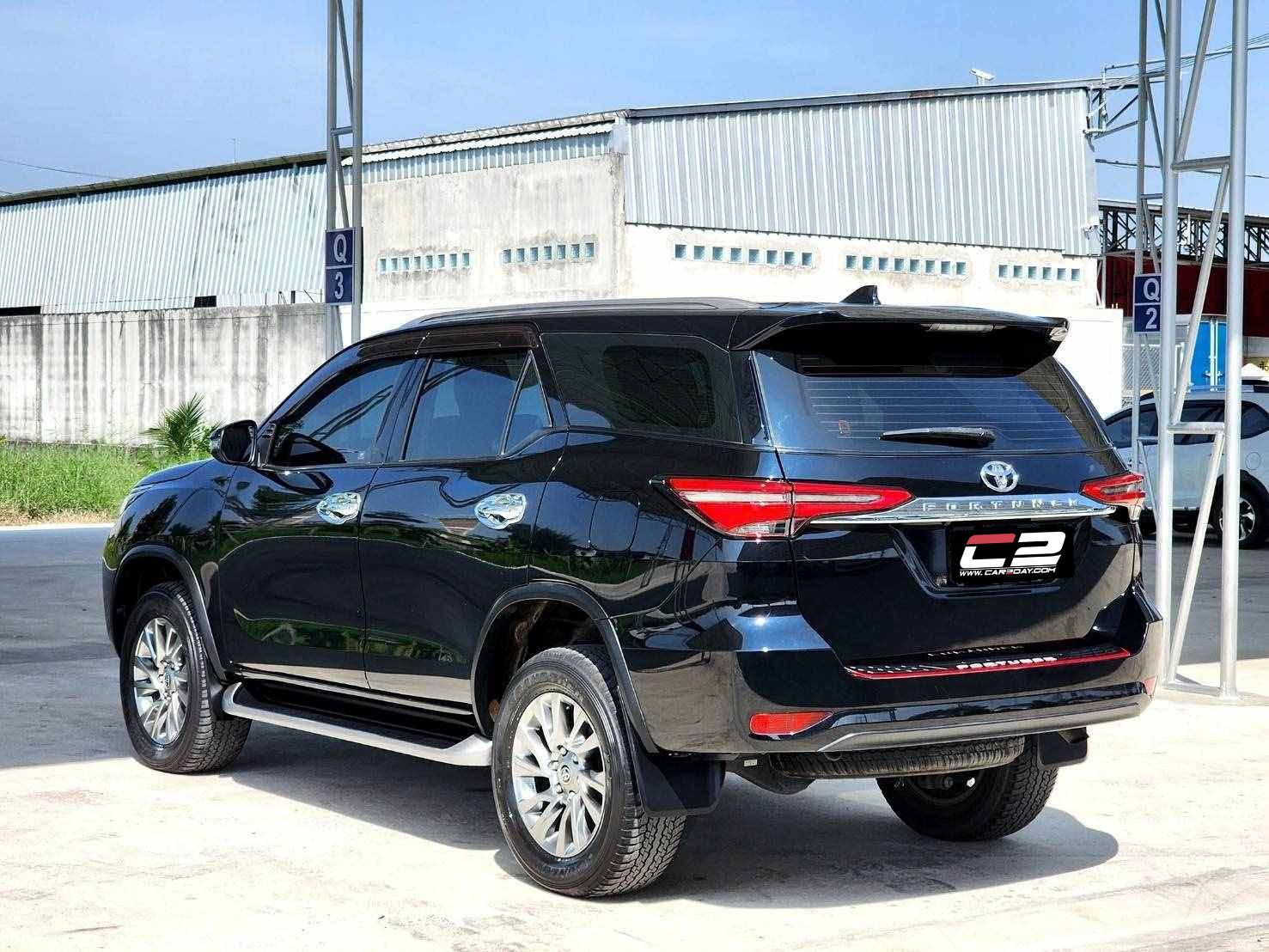 2020 TOYOTA Fortuner 2.4G A/T