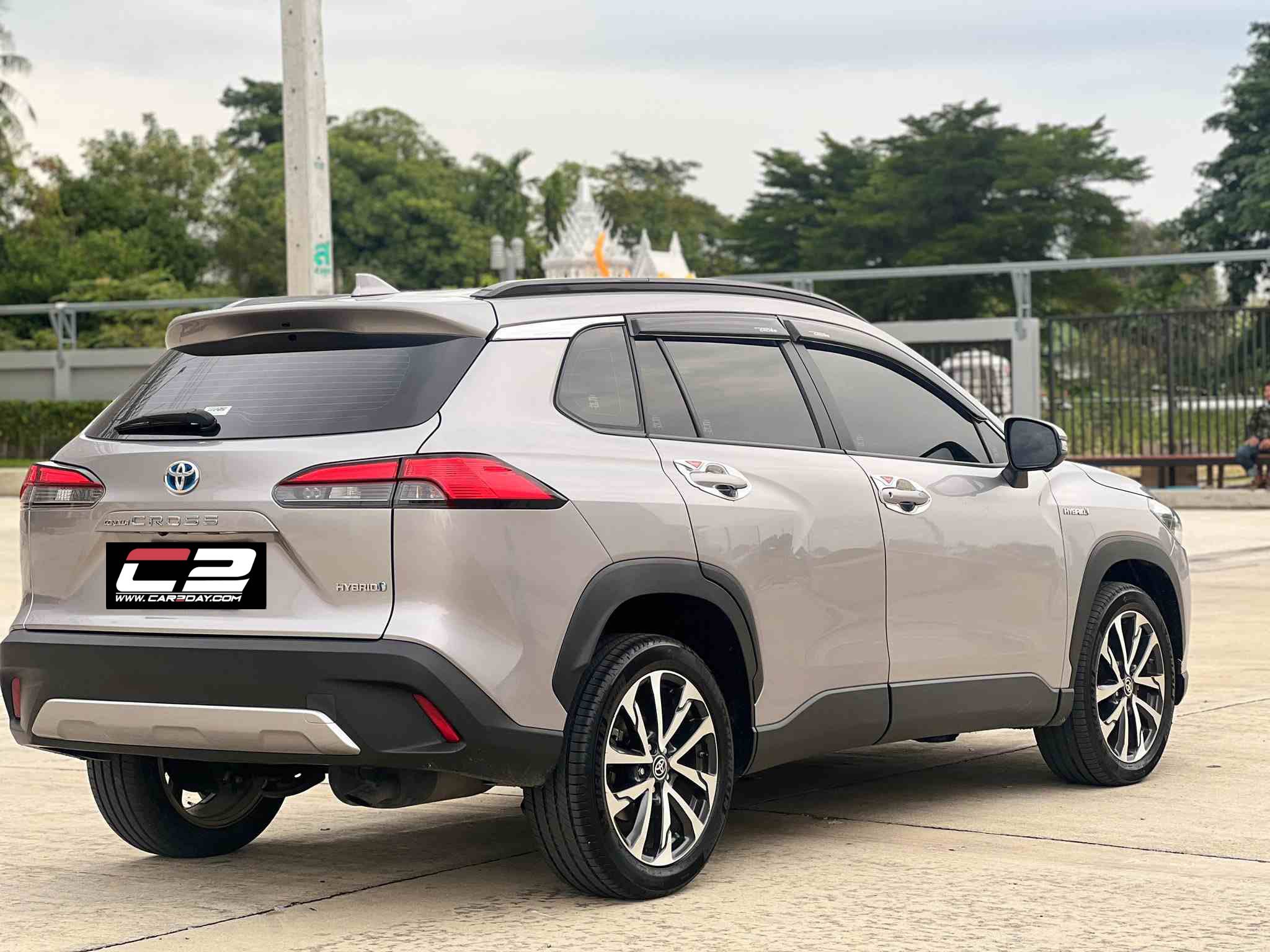 2020 Toyota Cross 1.8 Hybrid Premium  safety