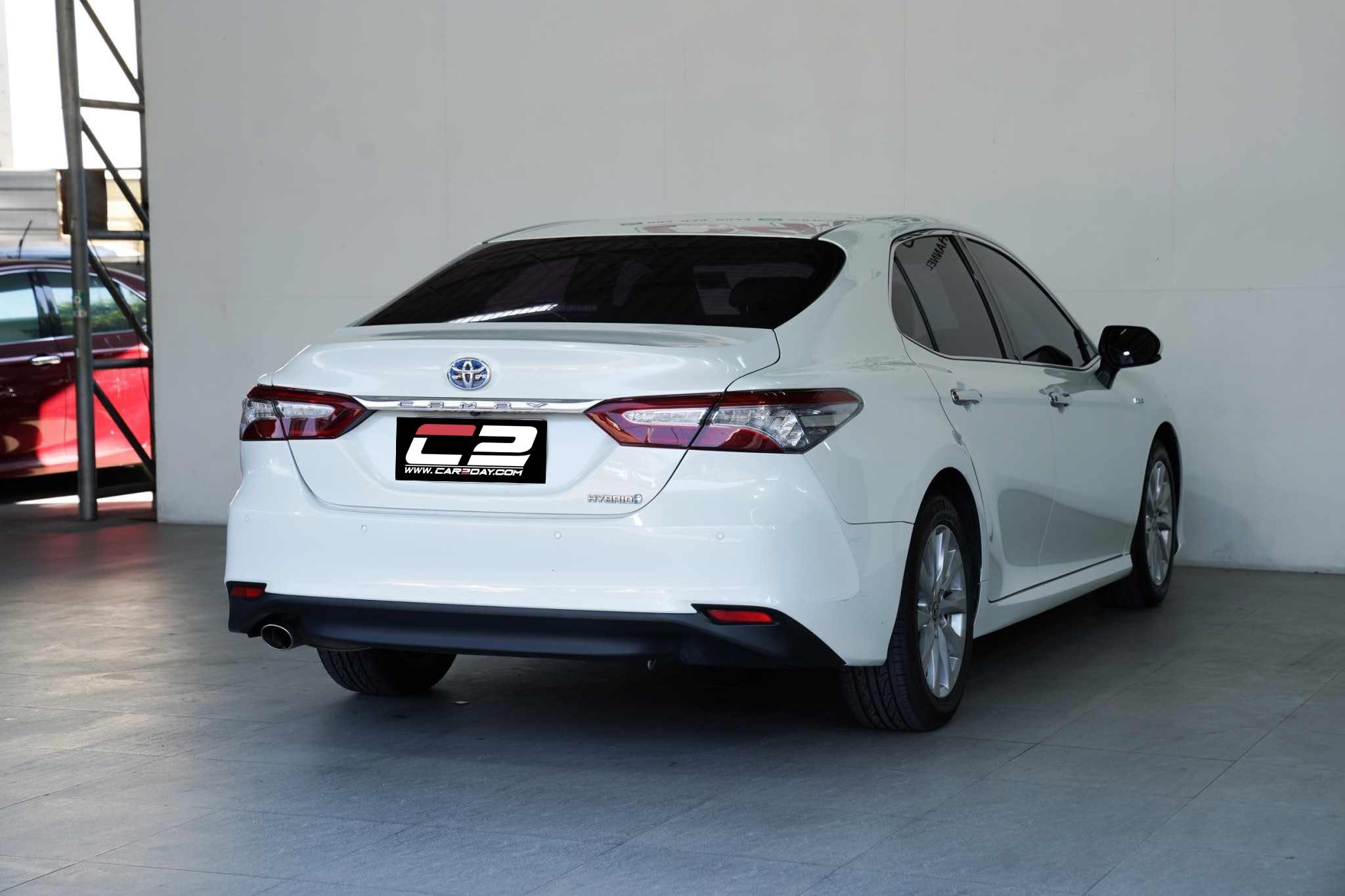 2020 TOYOTA CAMRY 2.5 HYBRID AT