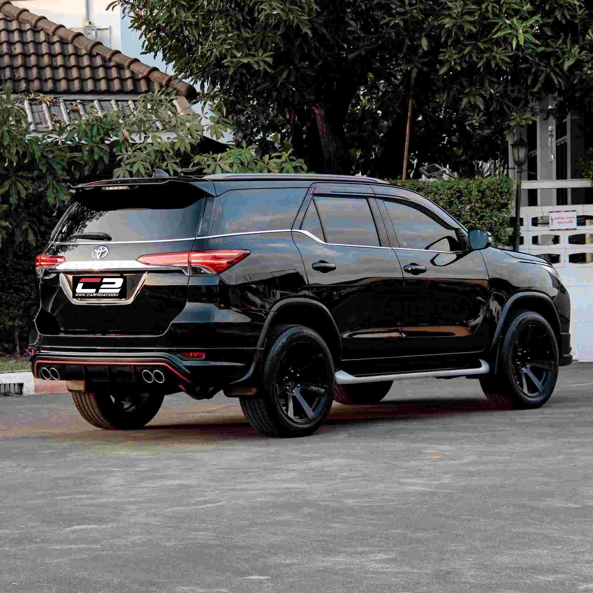 2018 TOYOTA FORTUNER 2.4 V 2WD