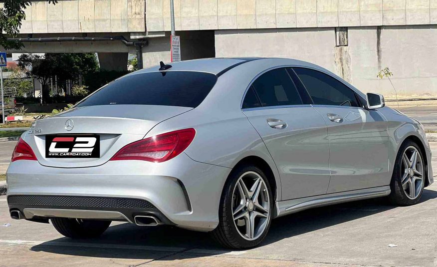 2013 Mercedes Benz CLA 250