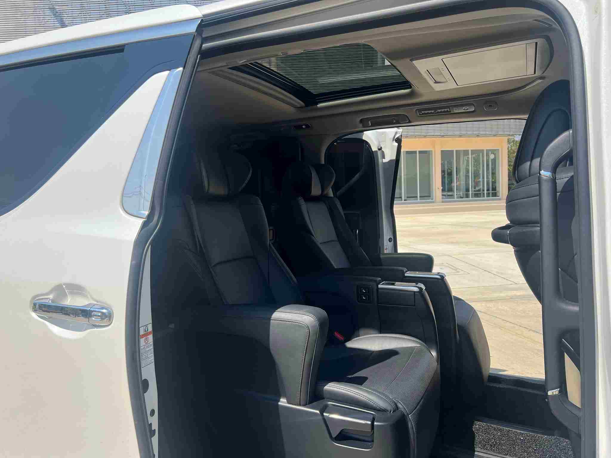2022 Toyota Alphard 2.5 SC Package