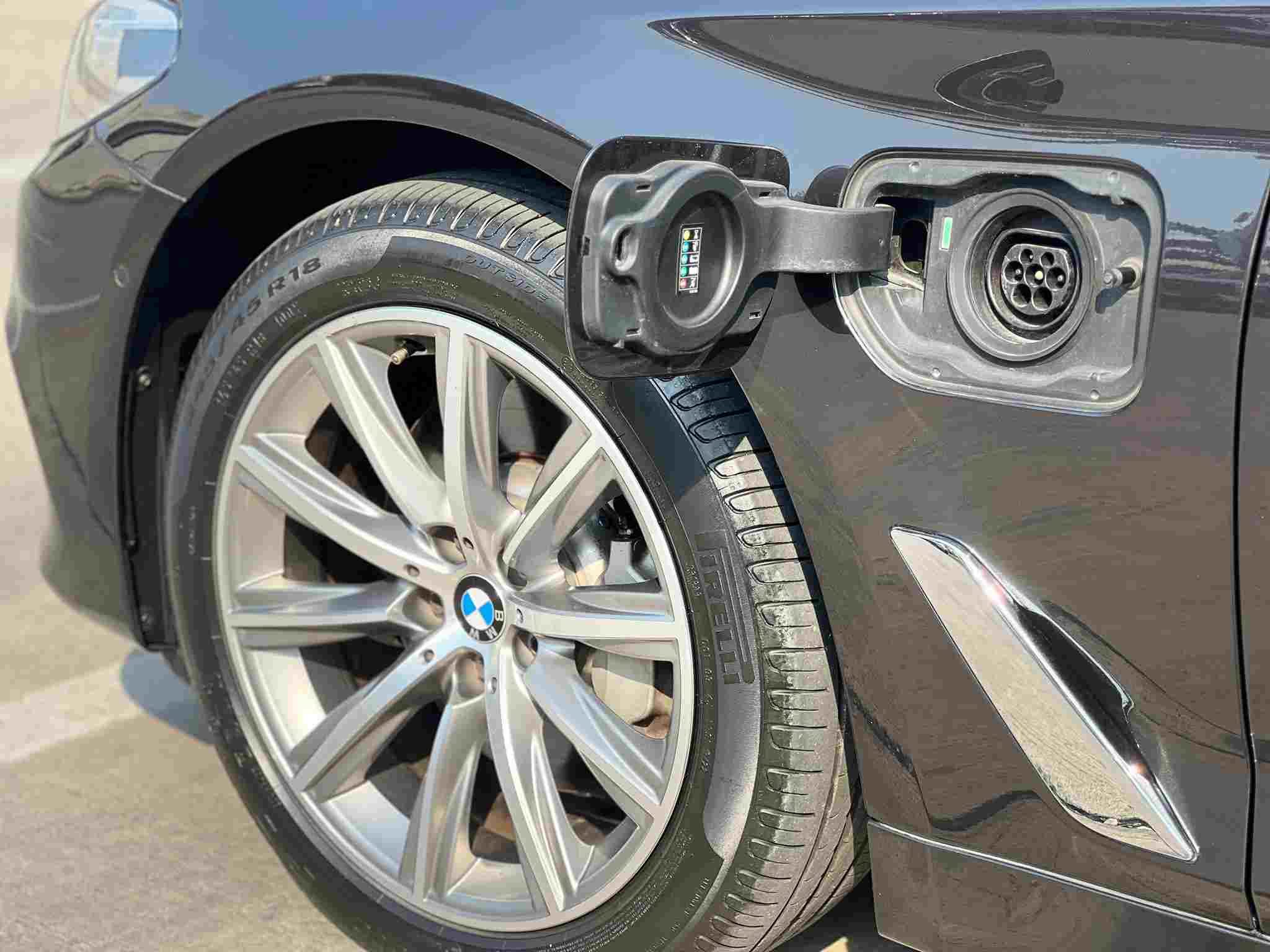 2019 Bmw 530e Elite