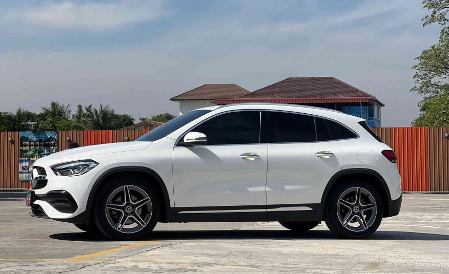 2022 Mercedes Benz GLA200 AMG