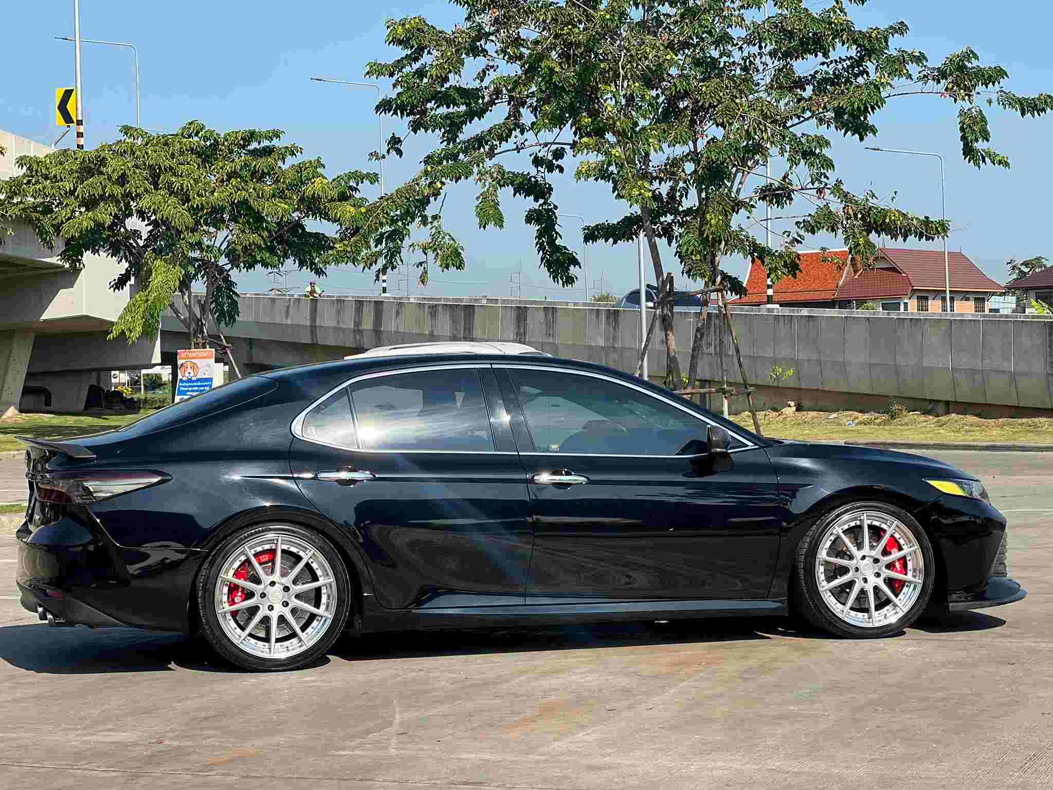 2019 TOYOTA CAMRY 2.5G SA