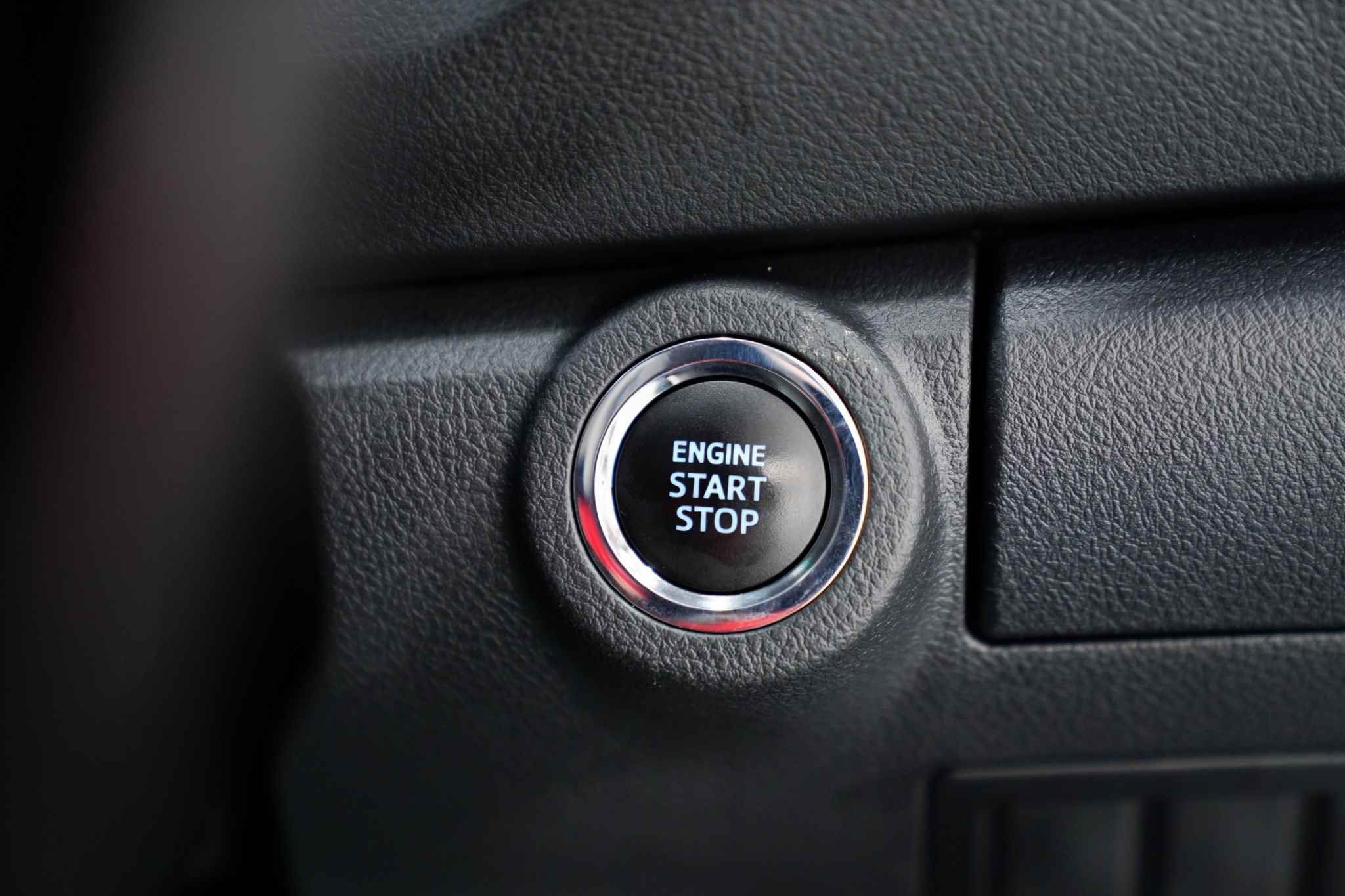2019 TOYOTA FORTUNER 2.4 SIGMA 4WD AT