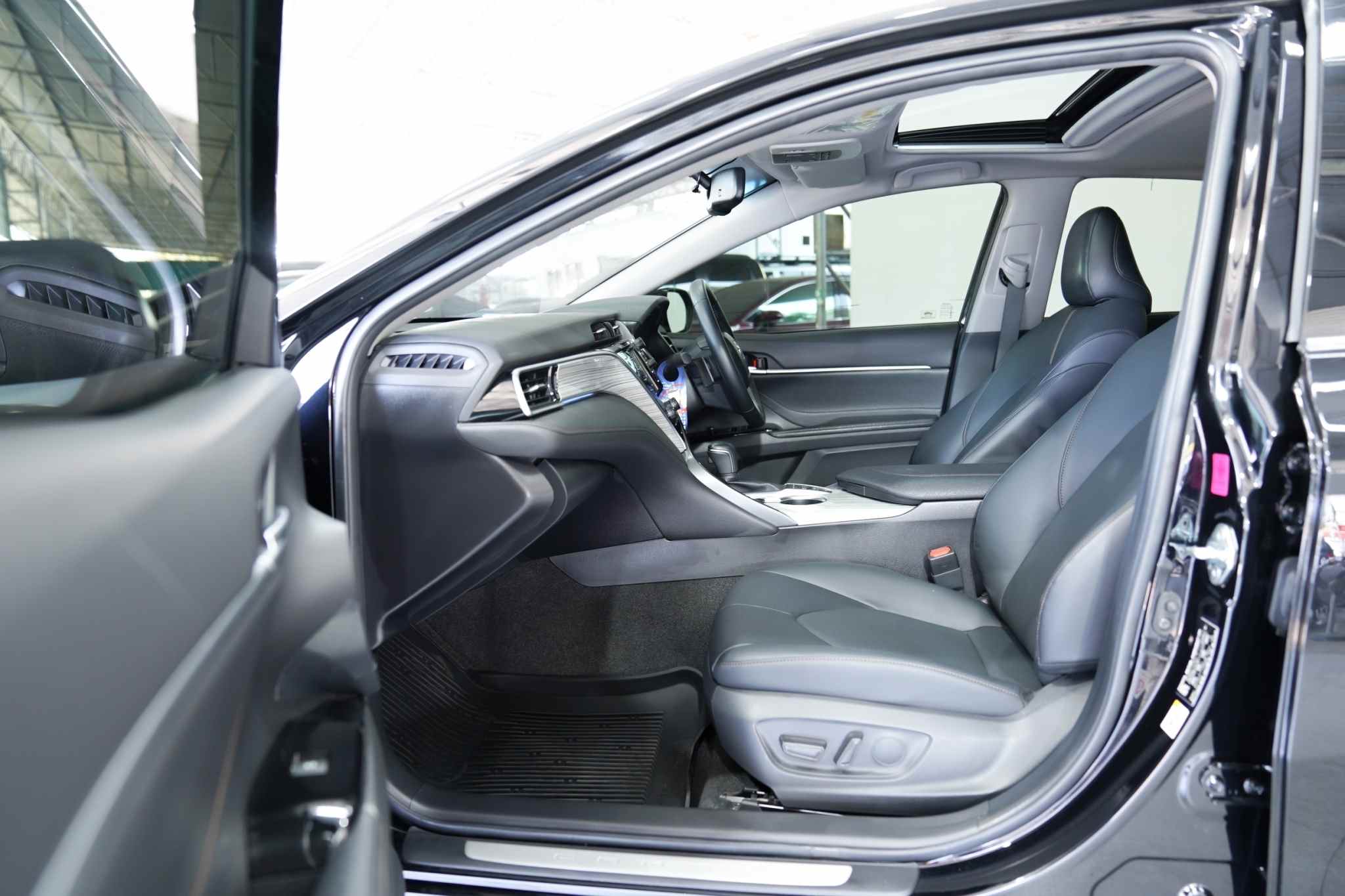 2018 TOYOTA CAMRY 2.5 HYBRID AT