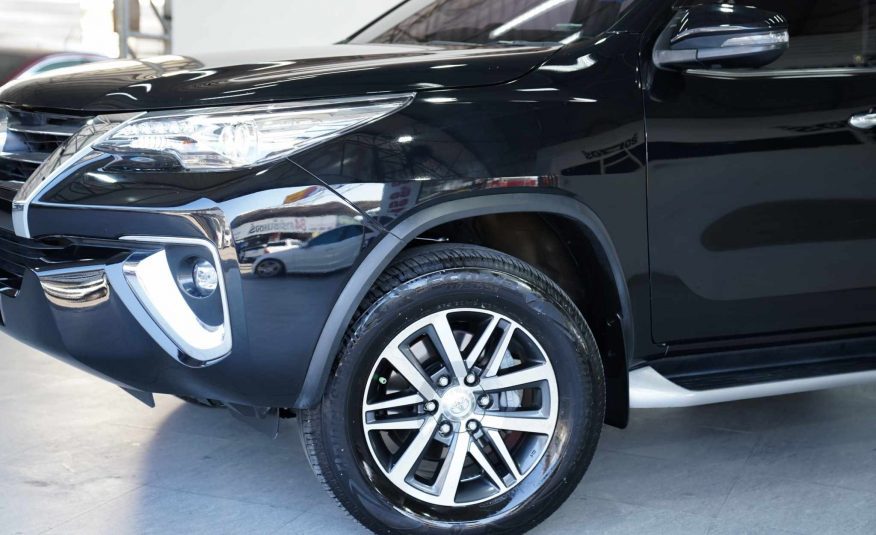 2019 TOYOTA FORTUNER 2.4 SIGMA 4WD AT