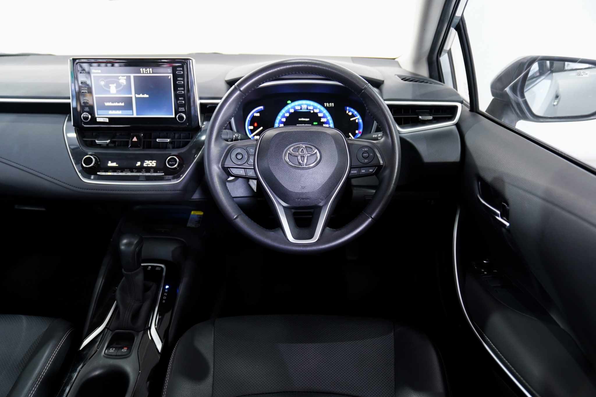 2022 TOYOTA ALTIS 1.8 HEV PREMIUN AT