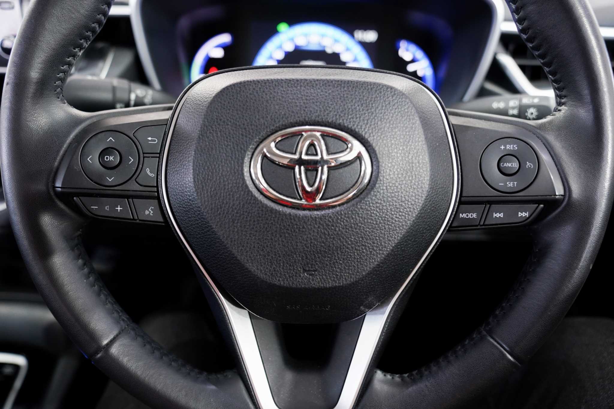 2022 TOYOTA ALTIS 1.8 HEV PREMIUN AT