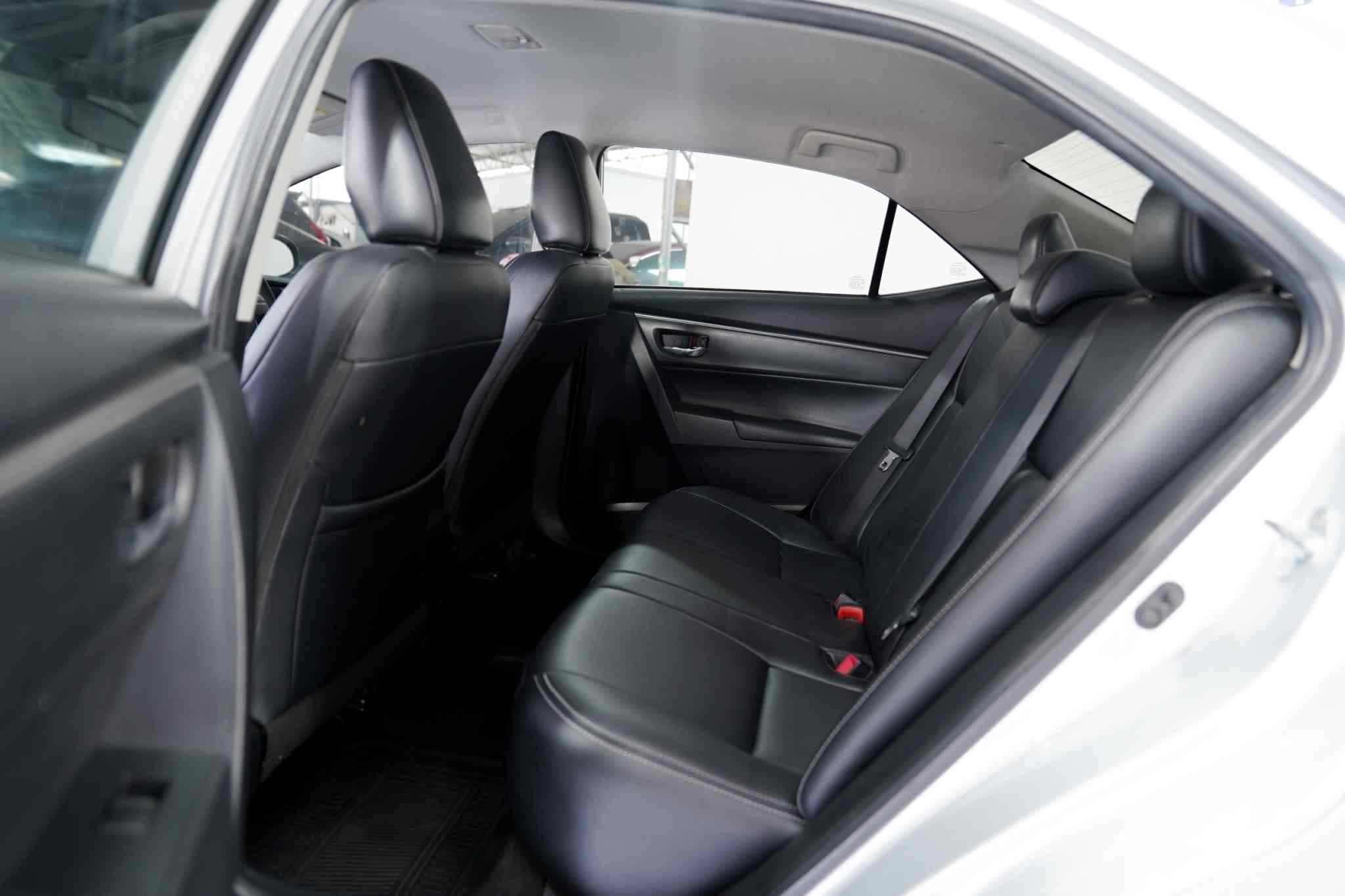 2018 TOYOTA ALTIS 1.8 E AT