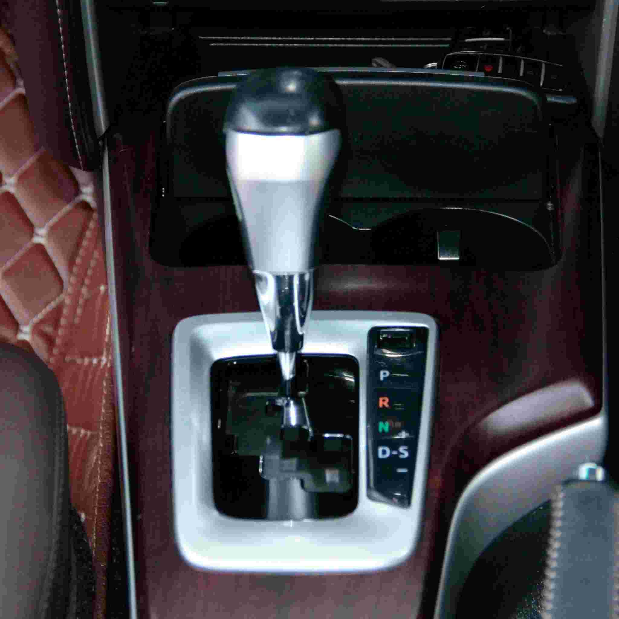 2018 TOYOTA FORTUNER 2.4 V 2WD