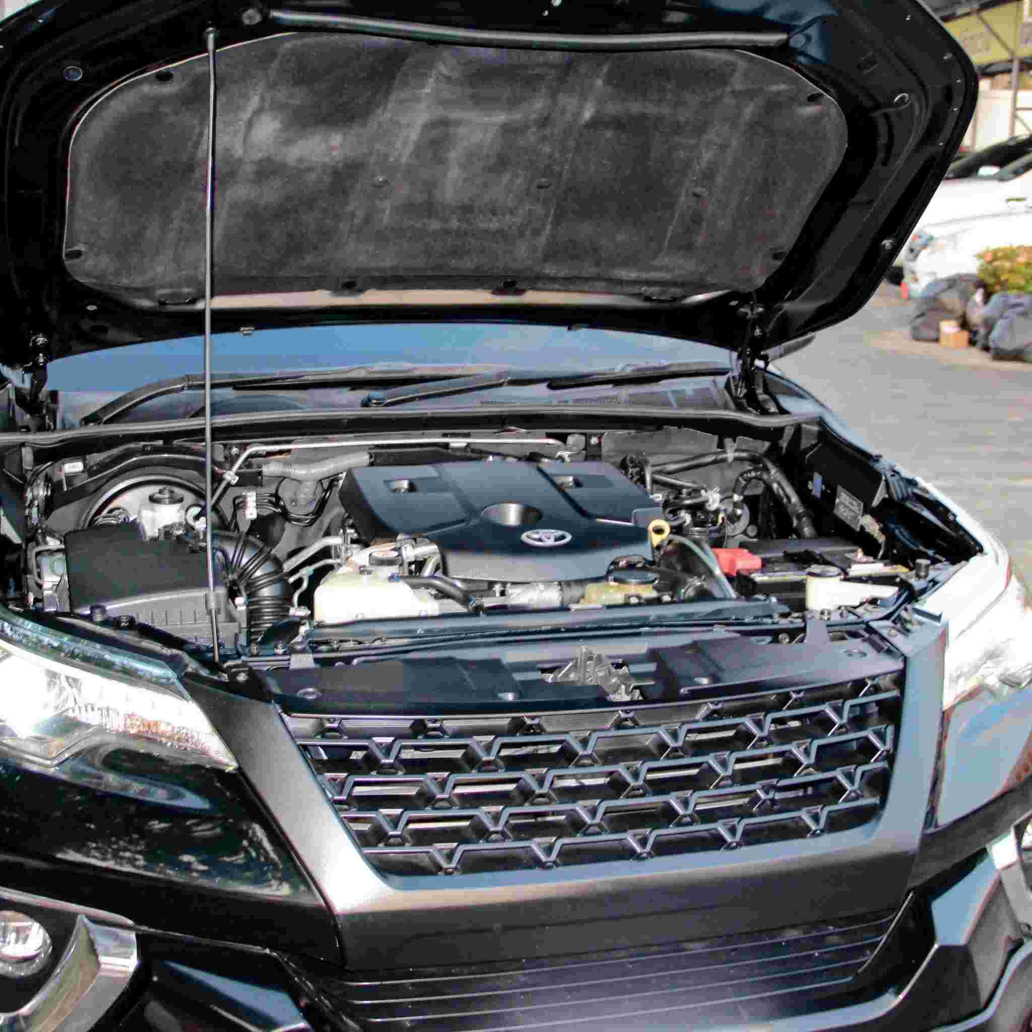 2018 TOYOTA FORTUNER 2.4 V 2WD