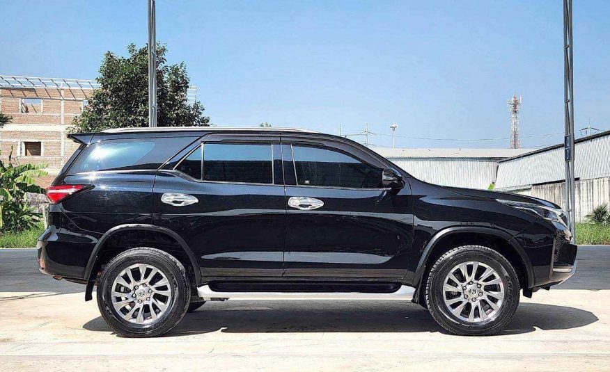 2020 TOYOTA Fortuner 2.4G A/T