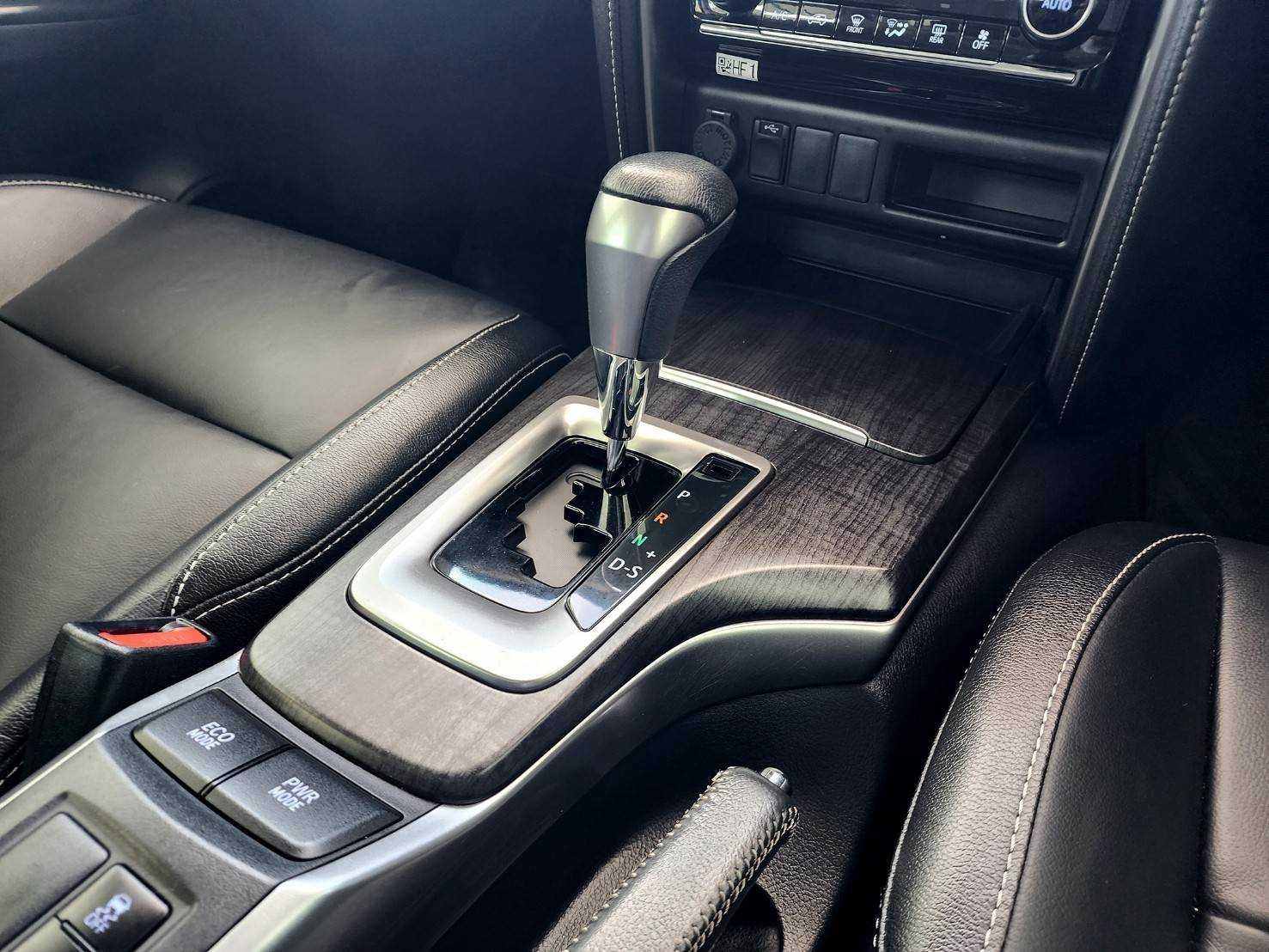 2020 TOYOTA Fortuner 2.4G A/T