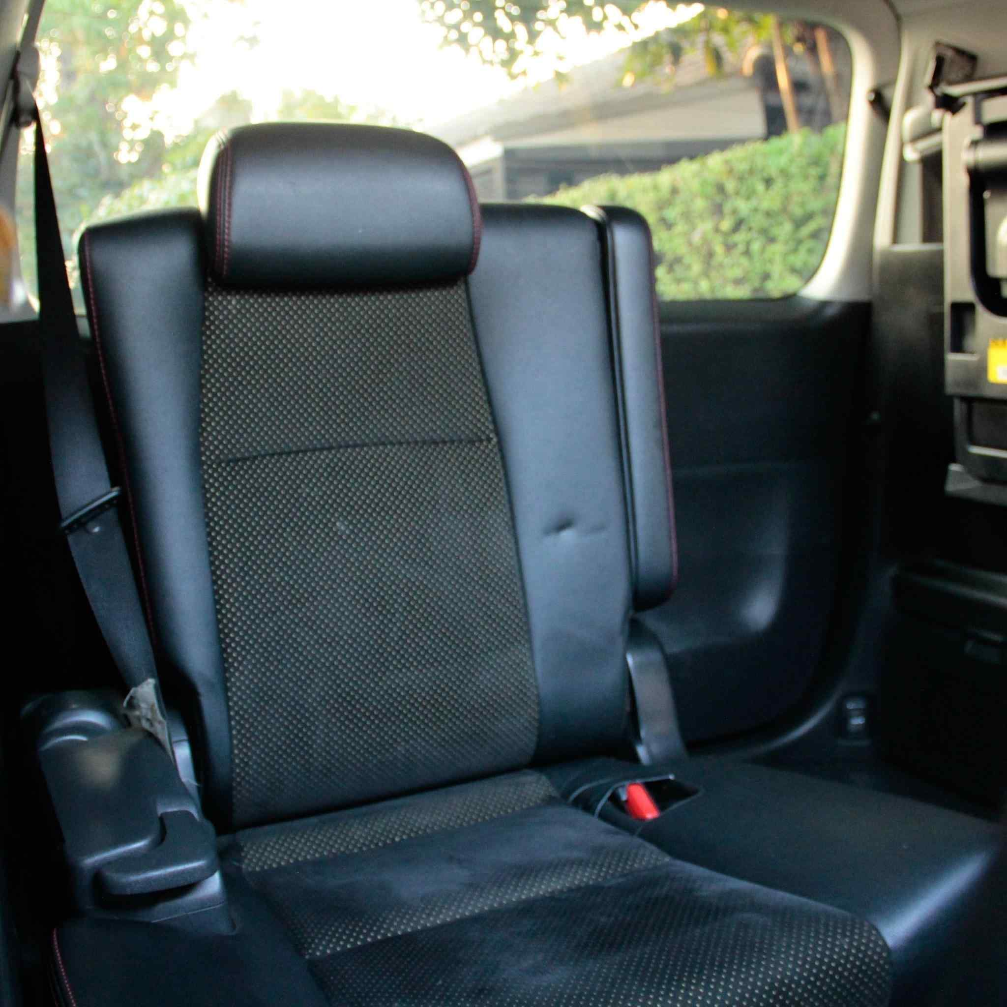 2014 Toyota Vellfire 2.4 Golden Eyes II Wagon