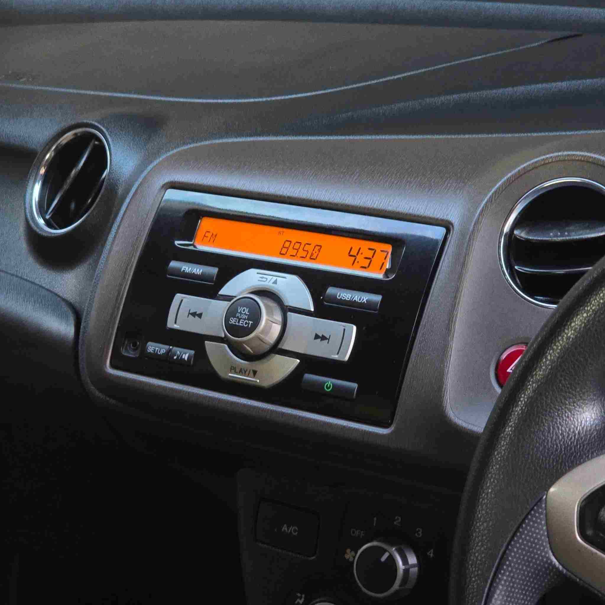 2013 HONDA BRIO AMAZE 1.2 V