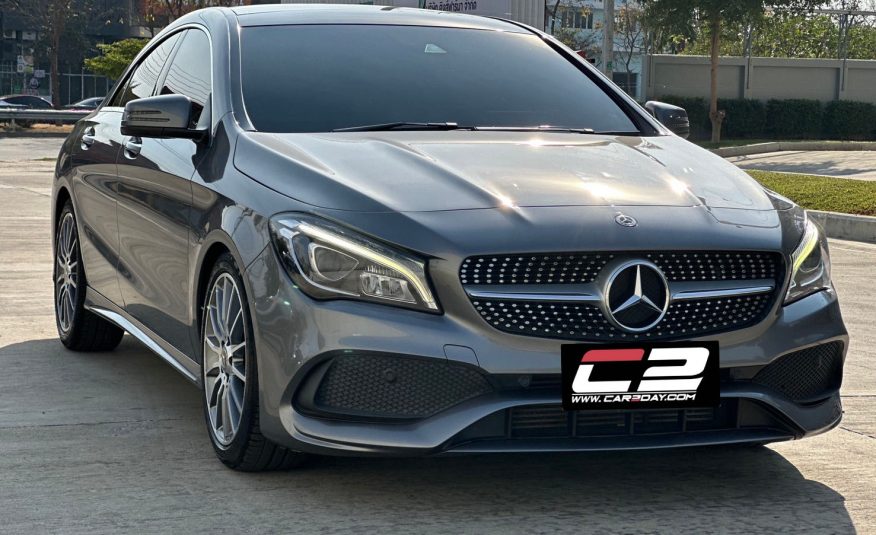 2017 Mercedes-Benz CLA250