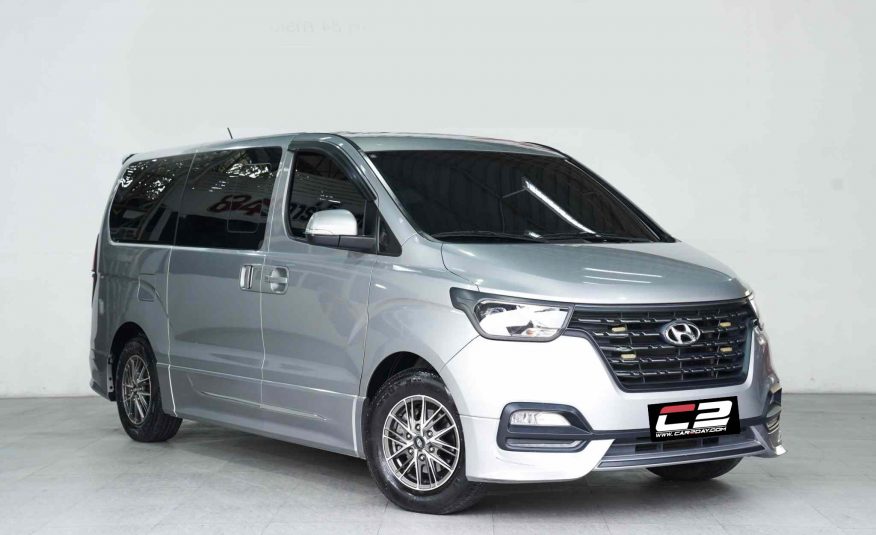 2019 HYUNDAI H1 2.5 Elite AT