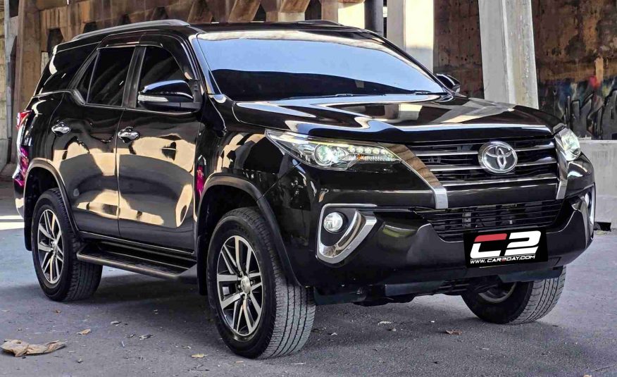 2015 TOYOTA FORTUNER 2.8 V 4WD