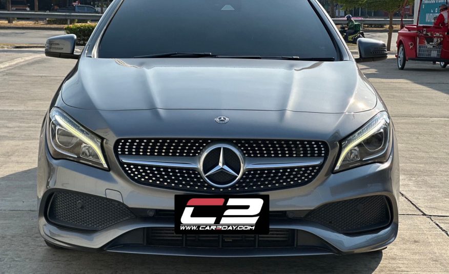 2017 Mercedes-Benz CLA250