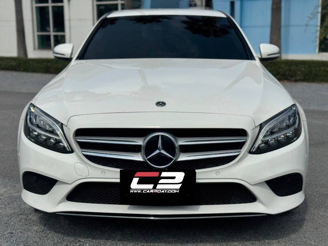 2019 Mercedes Benz C300e Avantgarde