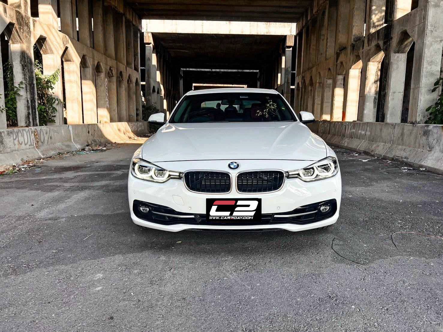 2019 BMW SERIES3 330e 2.0 Sport