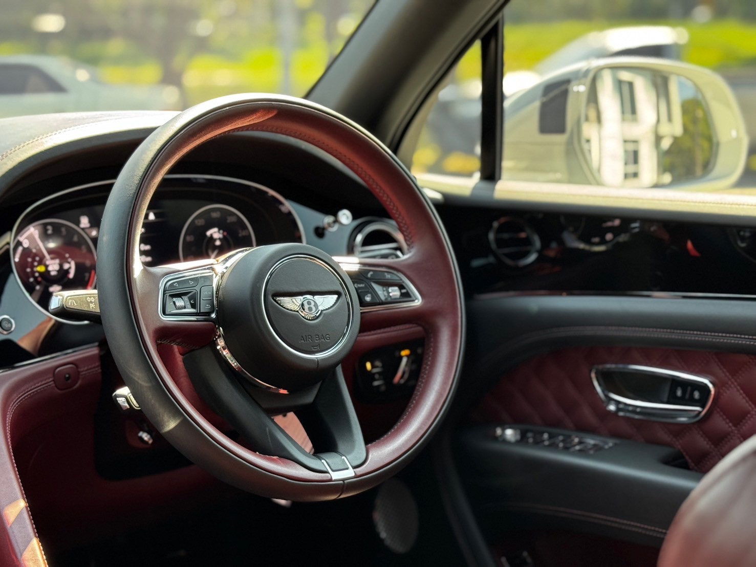 2022 Bentley Bentayga