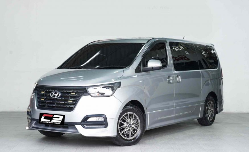 2019 HYUNDAI H1 2.5 Elite AT