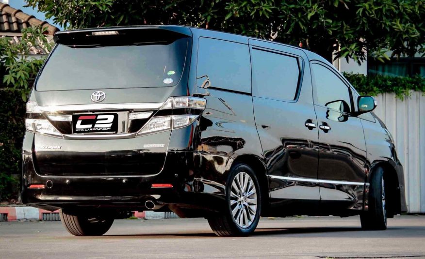 2014 Toyota Vellfire 2.4 Golden Eyes II Wagon