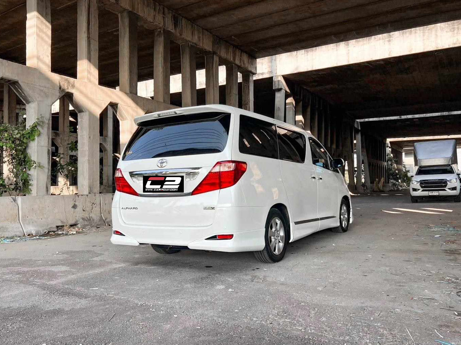 2010 Toyota Alphard 2.4V
