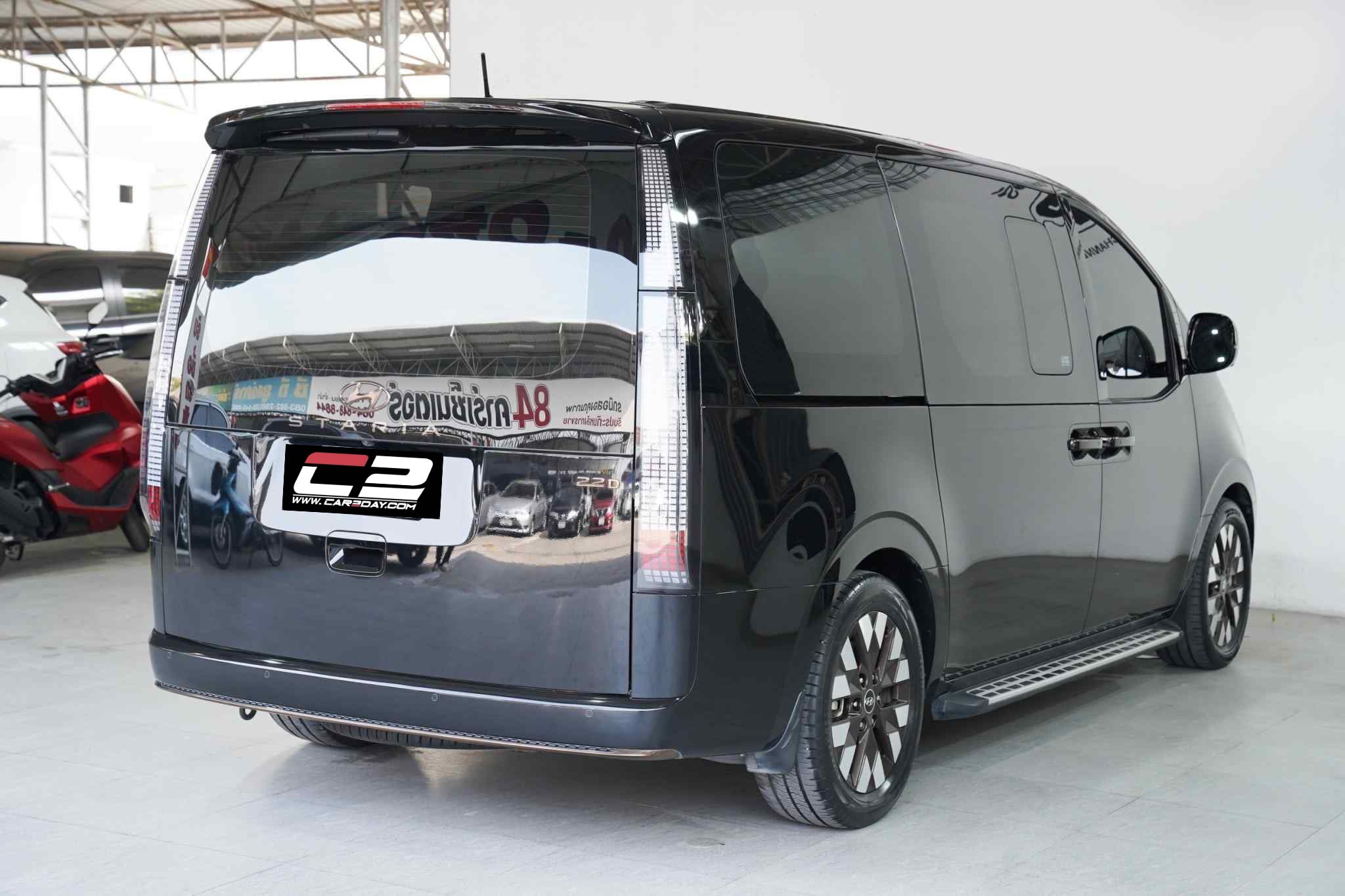 2022 HYUNDAI STARIA 2.2 D AT