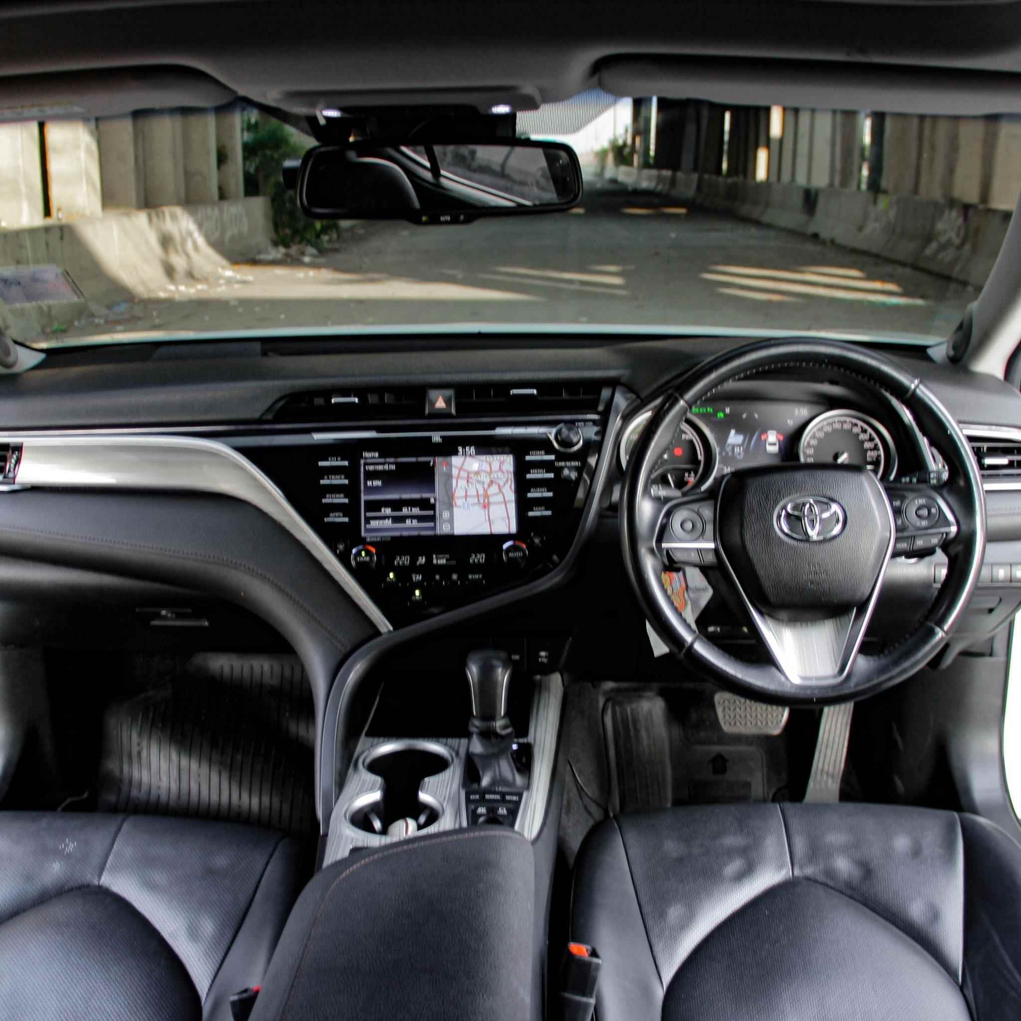 2018 TOYOTA CAMRY 2.5 HEV PREMIUM
