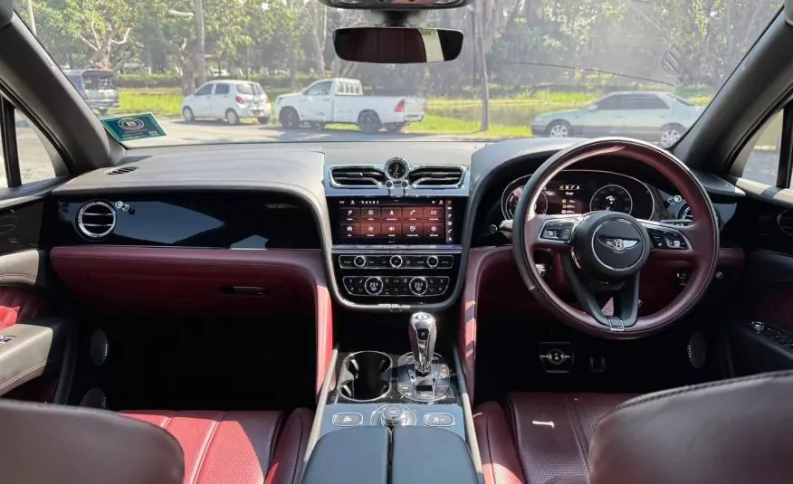 2022 Bentley Bentayga
