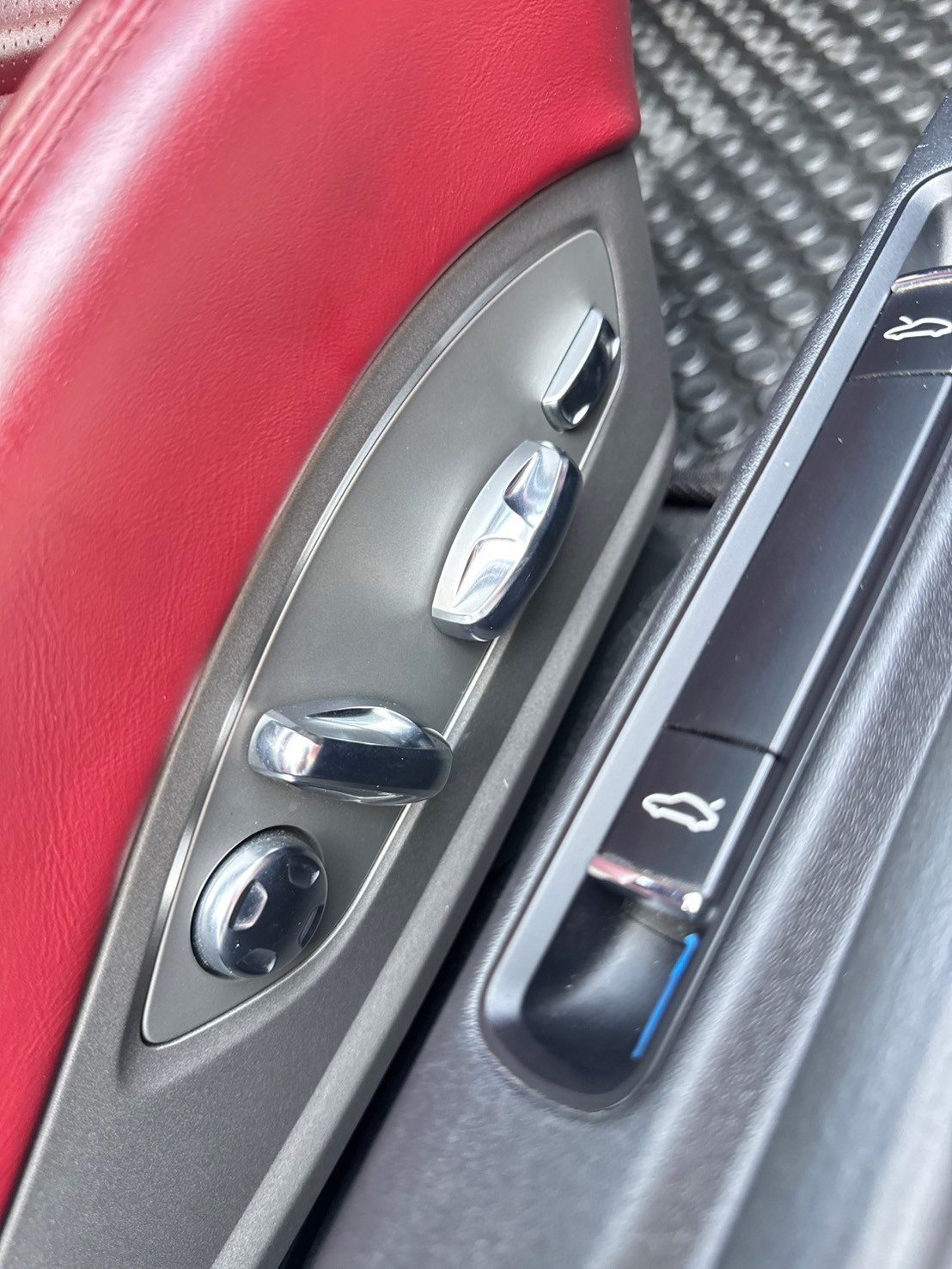2018 Porsche 718 Cayman
