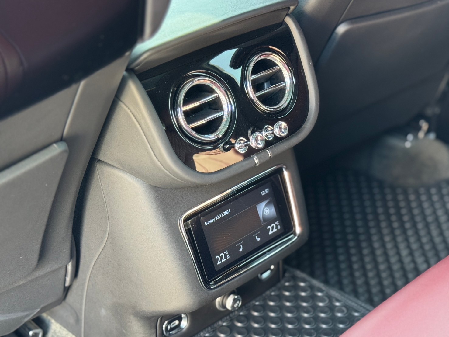 2022 Bentley Bentayga
