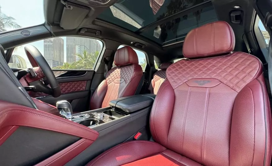 2022 Bentley Bentayga