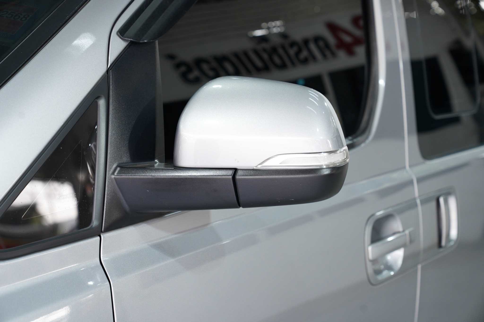 2019 HYUNDAI H1 2.5 Elite AT