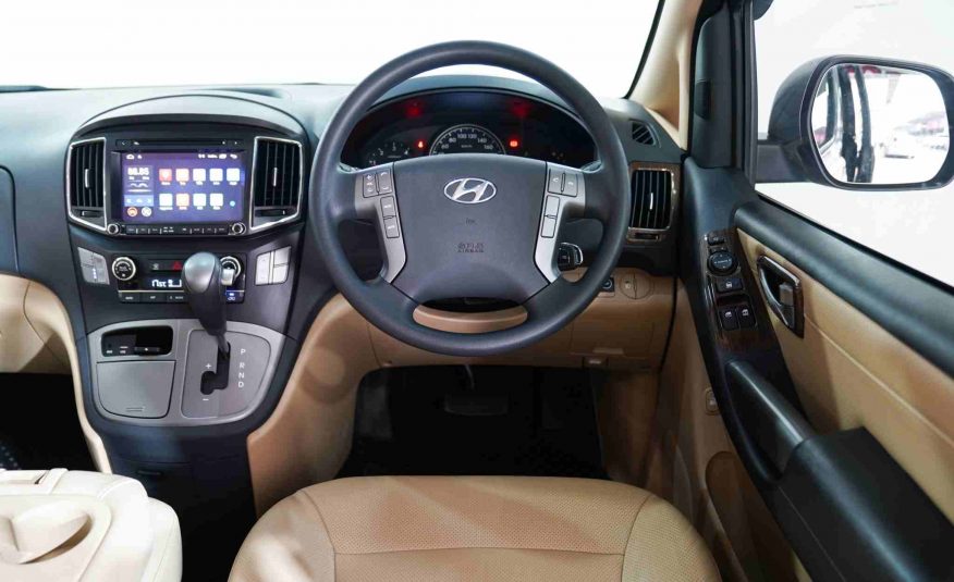 2019 HYUNDAI H1 2.5 Elite AT