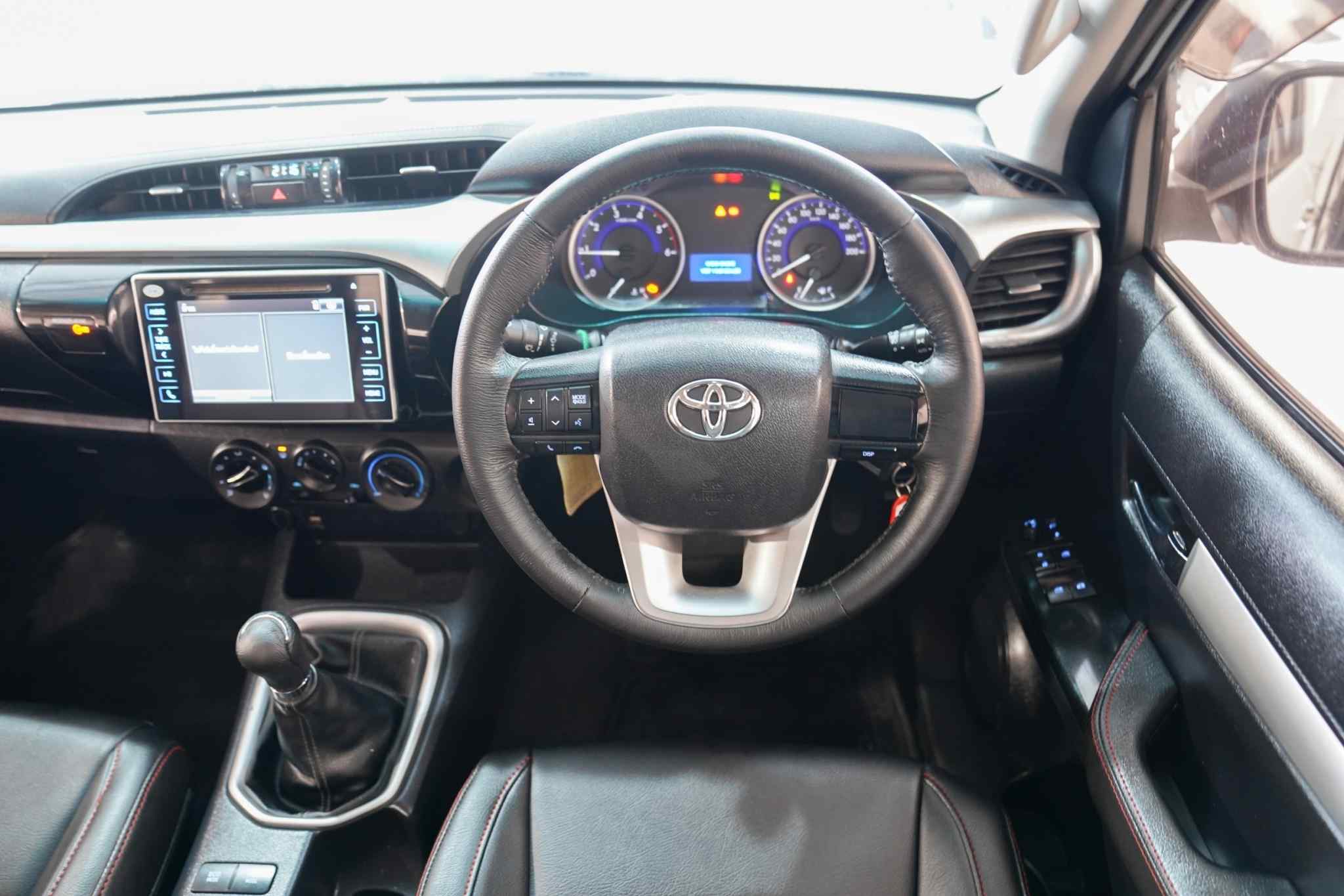 2017 TOYOTA REVO 2.4 E PRERUNNER MT